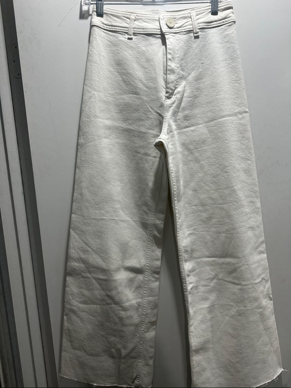 Zara Off-White Straight Jeans